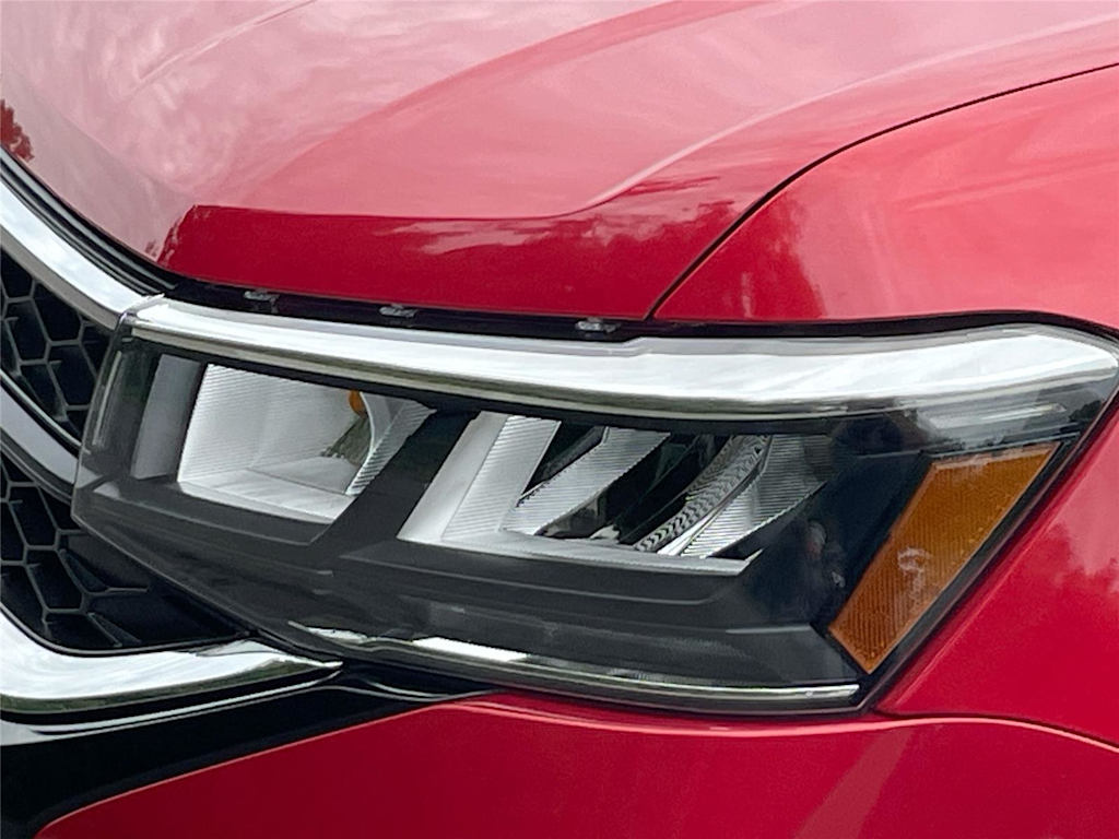 Thumbnail: 2022 Volkswagen Taos - 21