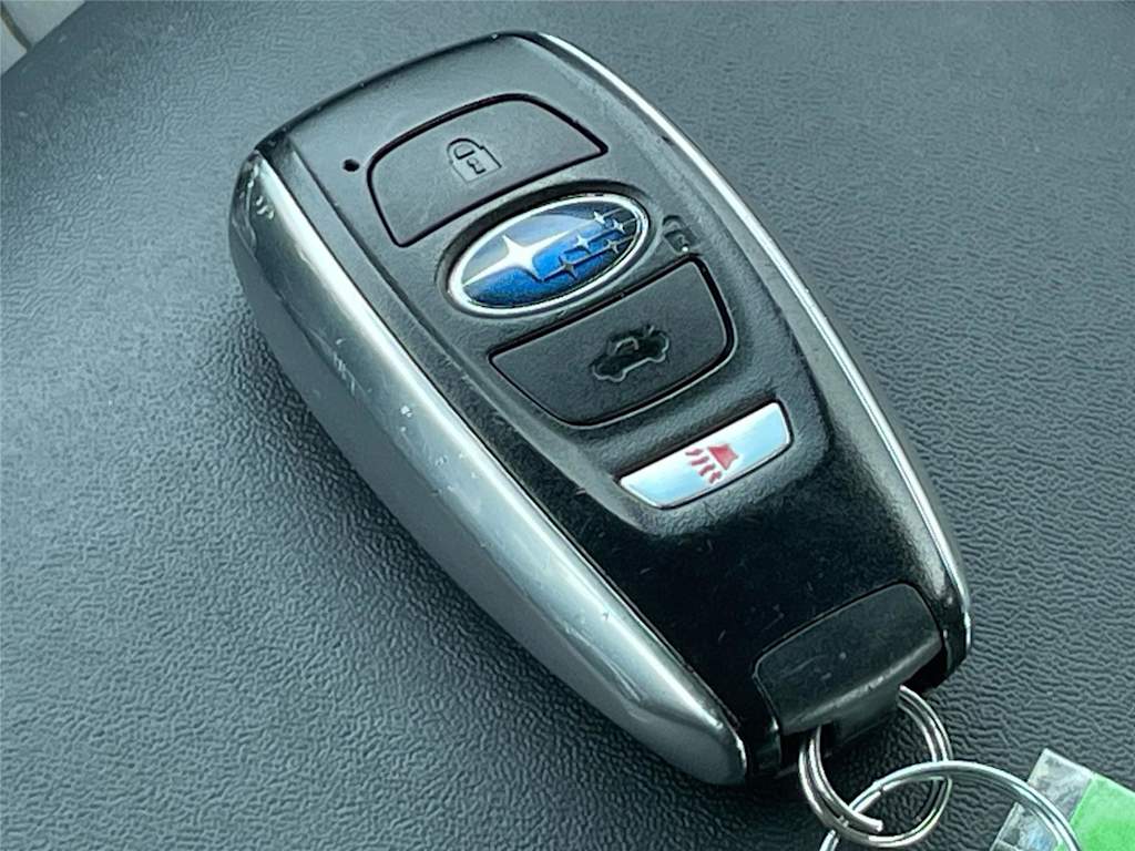 Thumbnail: 2017 Subaru Legacy - 15