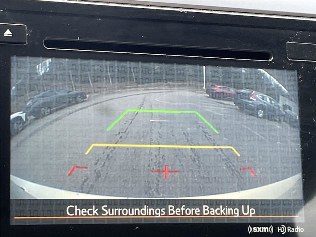 Thumbnail: 2016 Subaru Legacy - 16