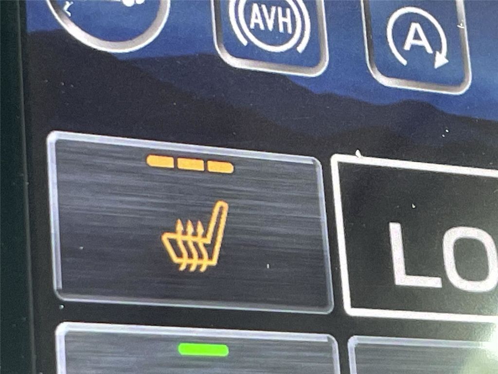 Thumbnail: 2020 Subaru Legacy - 27