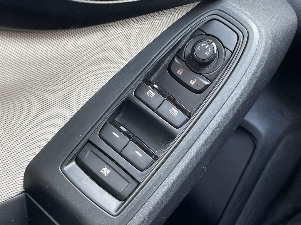 Thumbnail: 2017 Subaru Impreza - 21