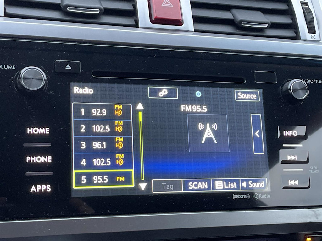 Thumbnail: 2015 Subaru Outback - 13