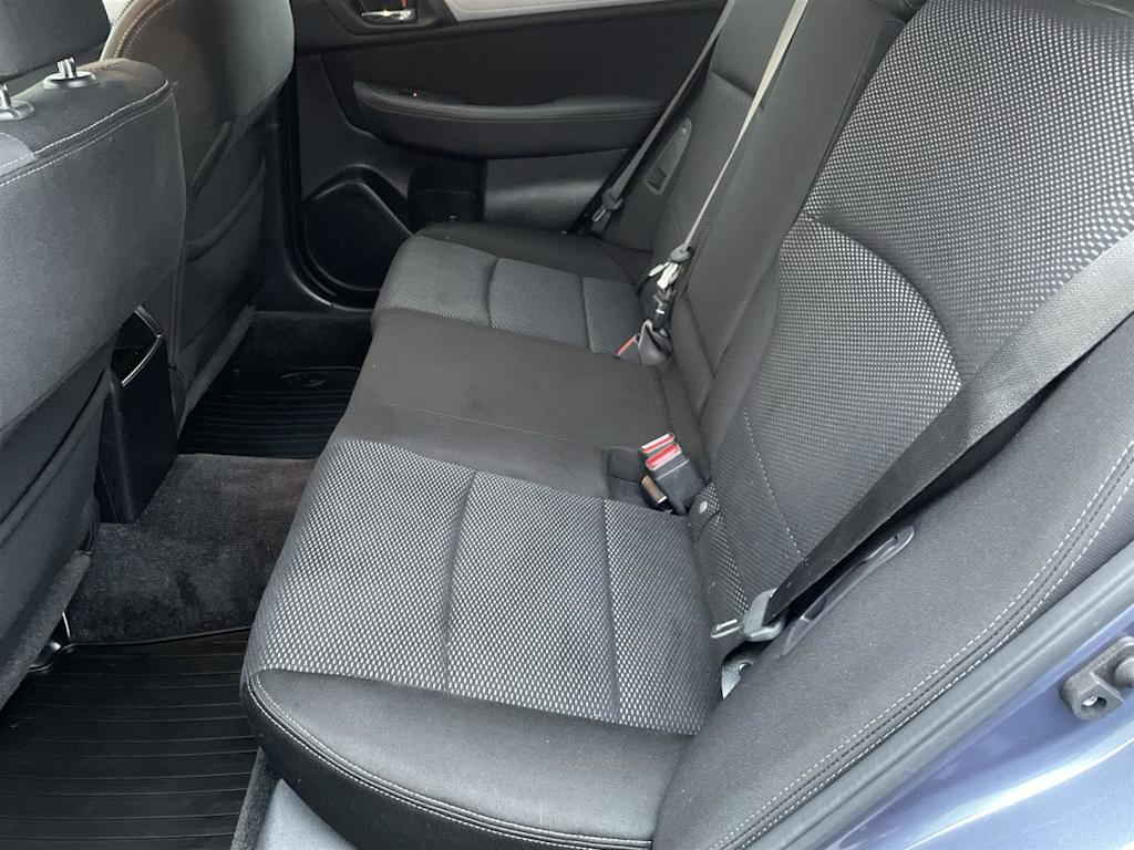 Thumbnail: 2015 Subaru Outback - 12