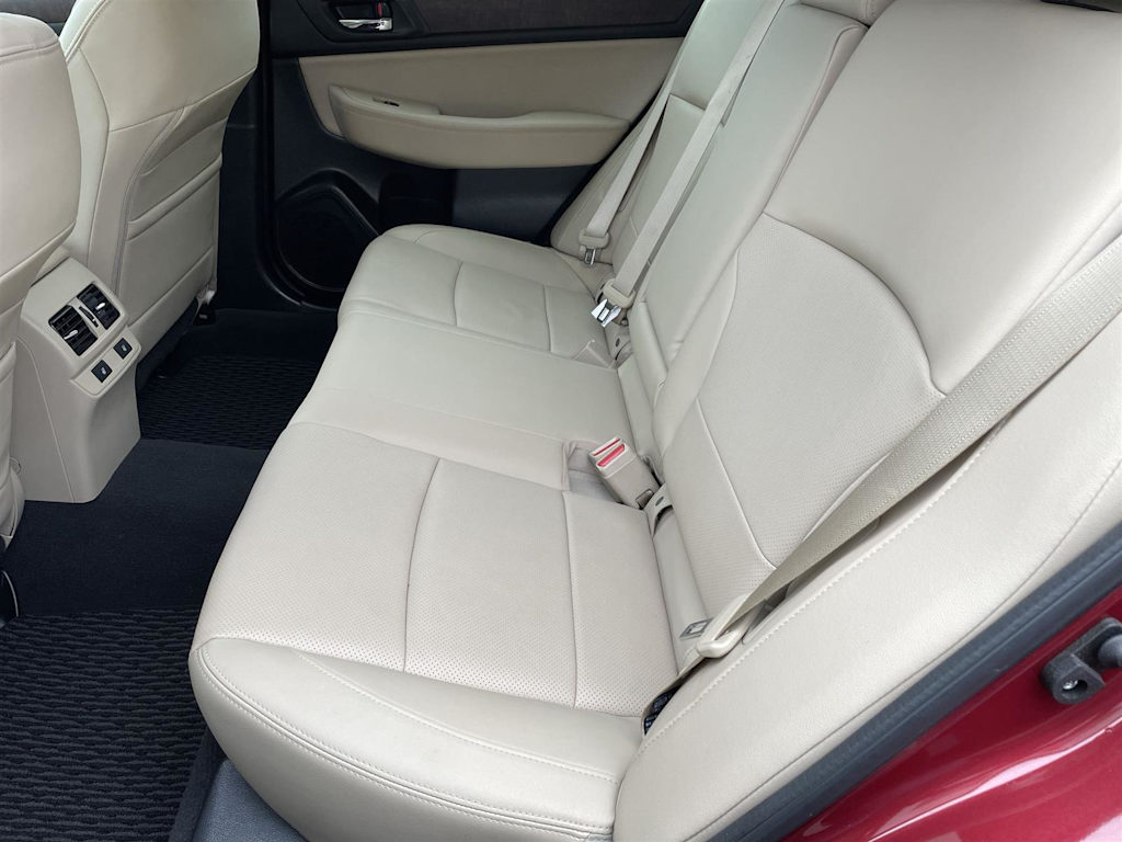 Thumbnail: 2016 Subaru Outback - 11