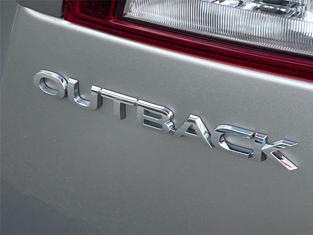 Thumbnail: 2016 Subaru Outback - 6