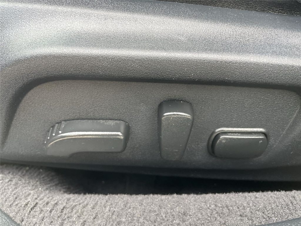 Thumbnail: 2017 Subaru Outback - 22