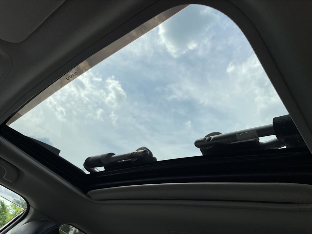 Thumbnail: 2017 Subaru Outback - 23