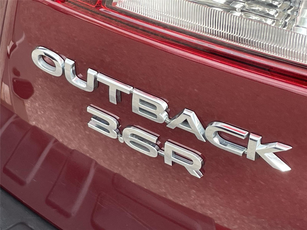 Thumbnail: 2017 Subaru Outback - 7