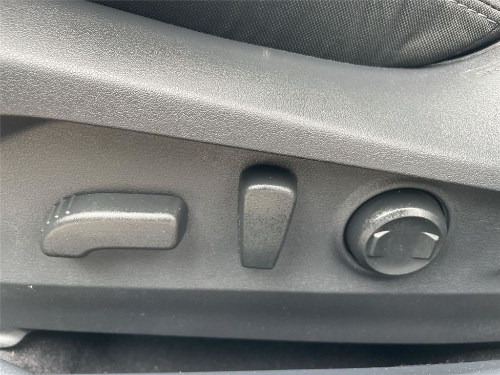 Thumbnail: 2025 Subaru Outback - 22