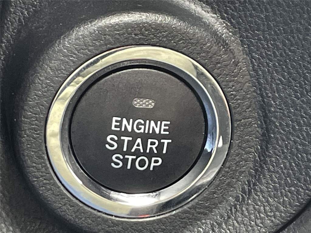 Thumbnail: 2025 Subaru Outback - 31