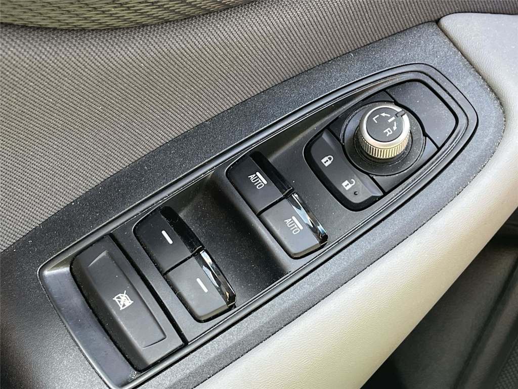 Thumbnail: 2022 Subaru Outback - 21