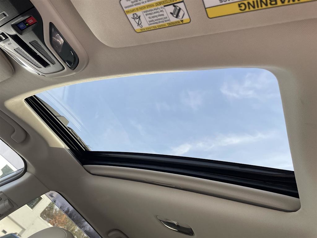 Thumbnail: 2022 Subaru Outback - 23