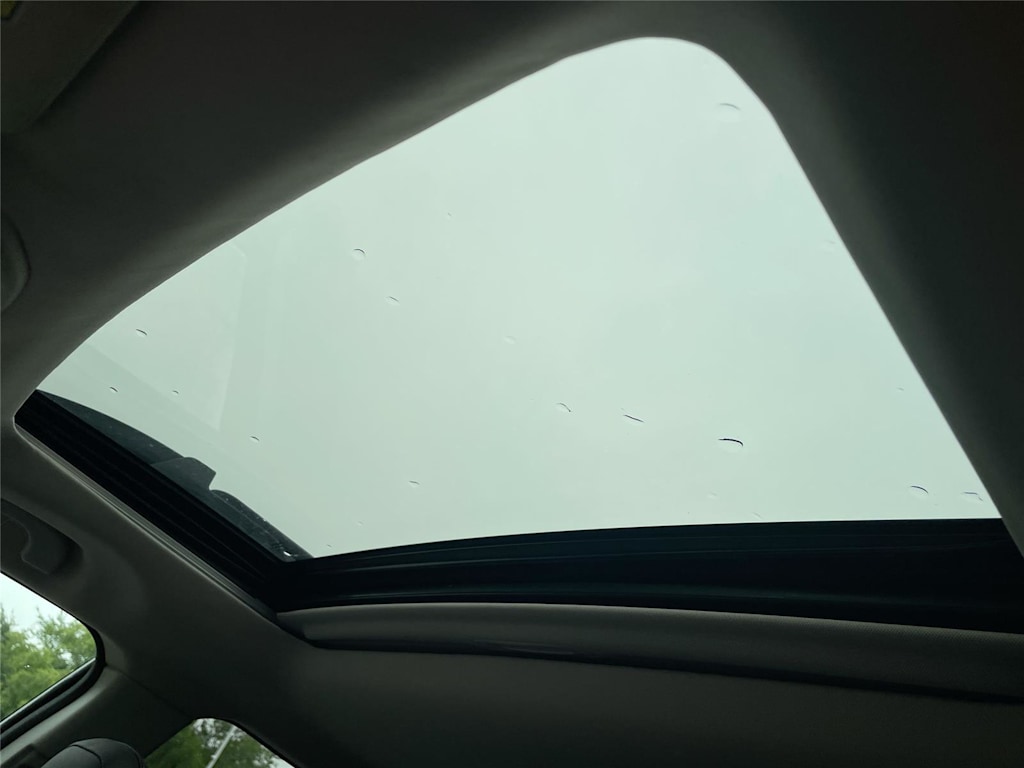 Thumbnail: 2024 Subaru Outback - 16