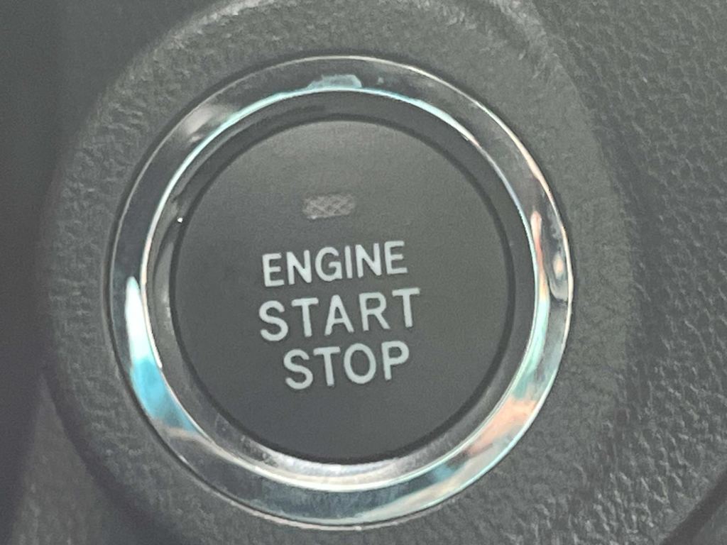 Thumbnail: 2025 Subaru Outback - 16