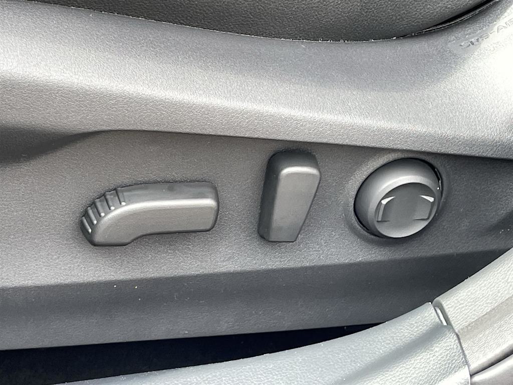 Thumbnail: 2025 Subaru Outback - 21