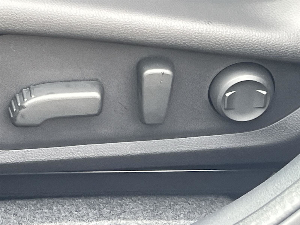 Thumbnail: 2025 Subaru Crosstrek - 21