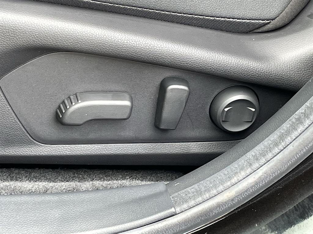 Thumbnail: 2025 Subaru Crosstrek - 22