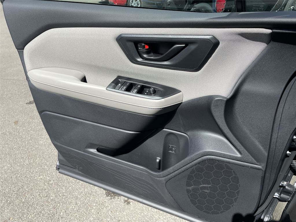 Thumbnail: 2026 Subaru Forester - 27