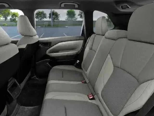 Thumbnail: 2026 Subaru Forester - 10