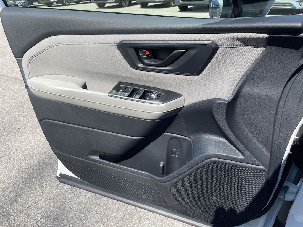 Thumbnail: 2026 Subaru Forester - 28