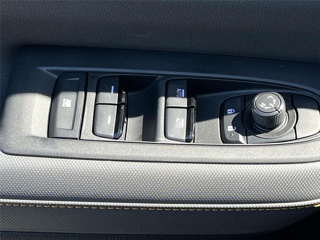 Thumbnail: 2026 Subaru Forester - 30