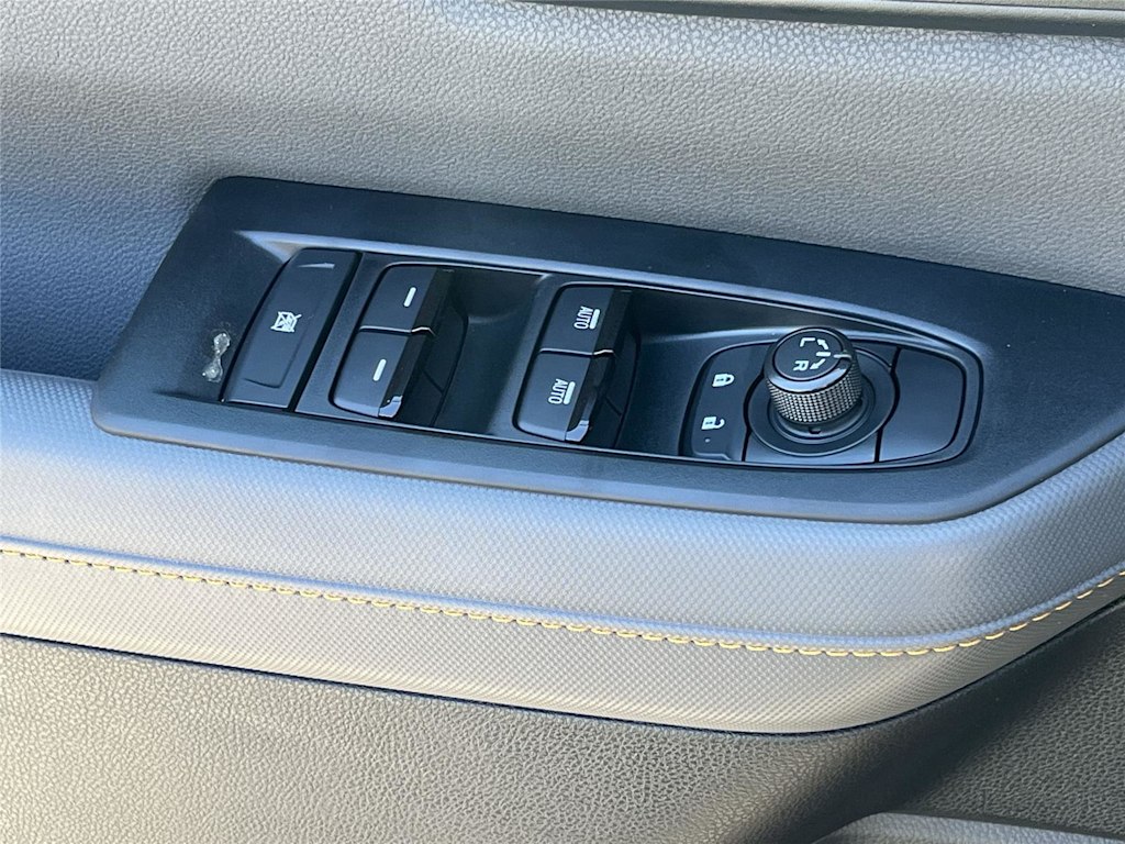 Thumbnail: 2026 Subaru Forester - 30