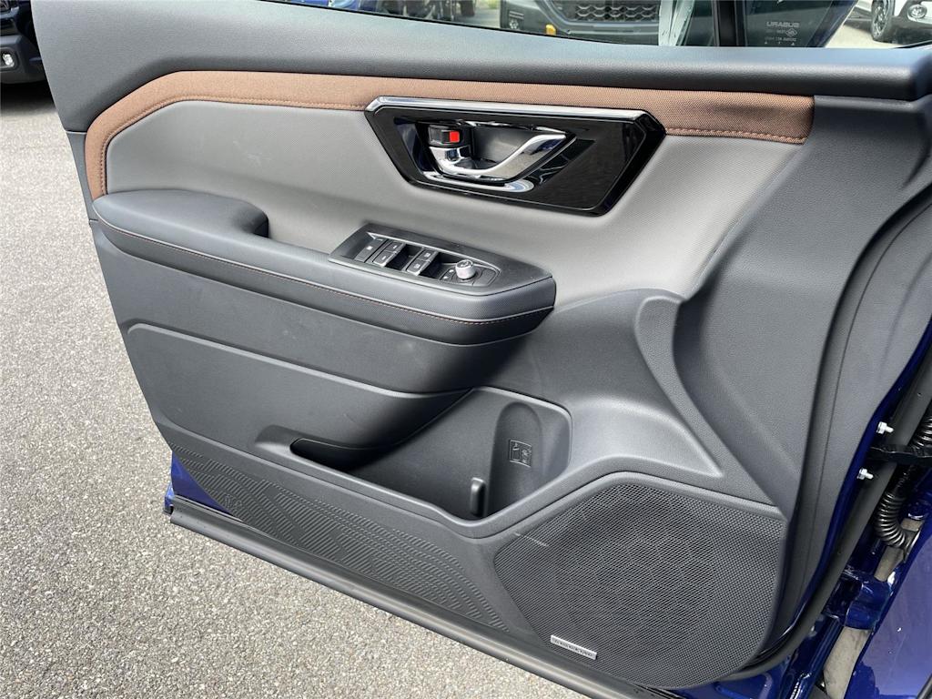 Thumbnail: 2026 Subaru Forester - 27