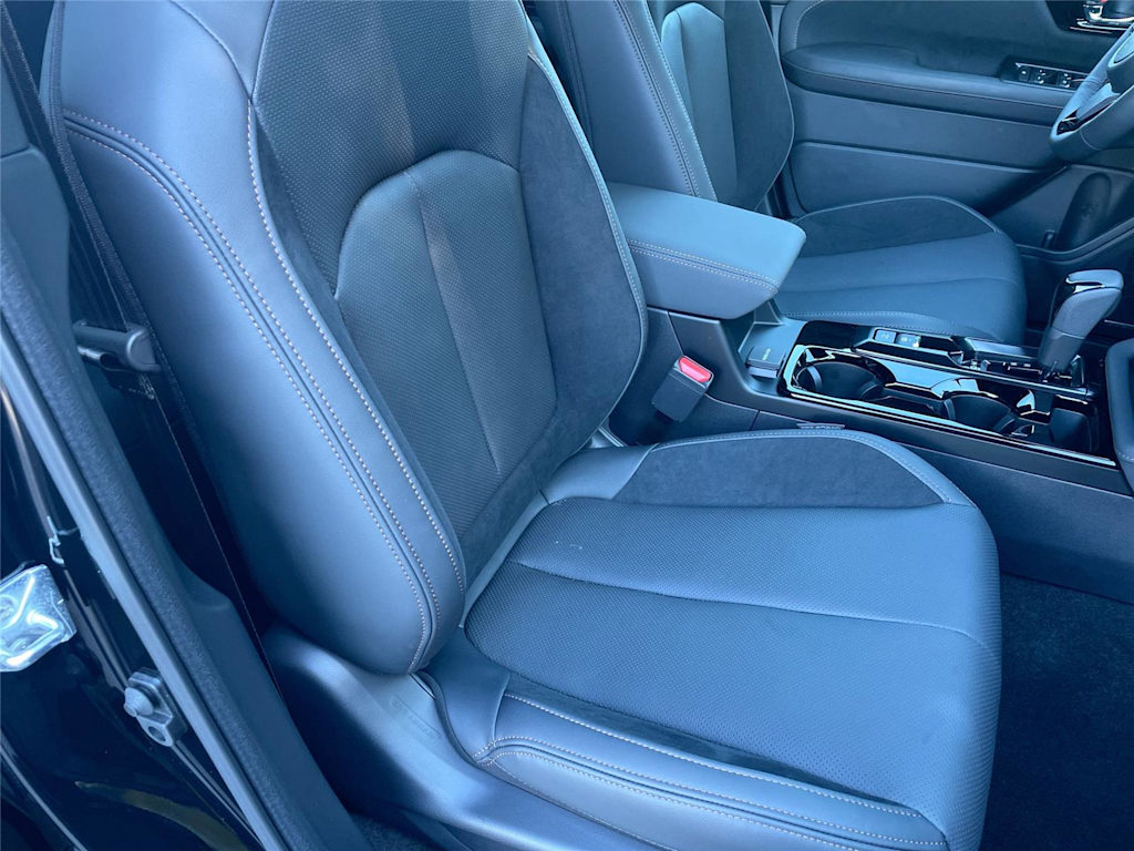 Thumbnail: 2026 Subaru Forester - 10