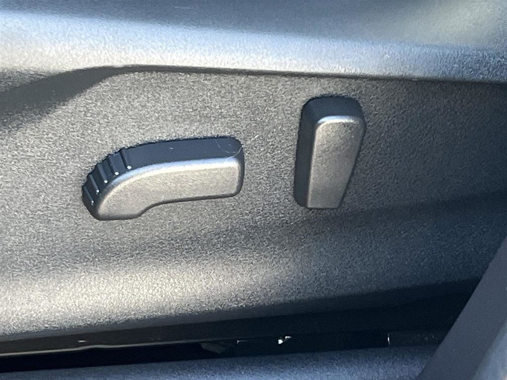 Thumbnail: 2023 Subaru Ascent - 22