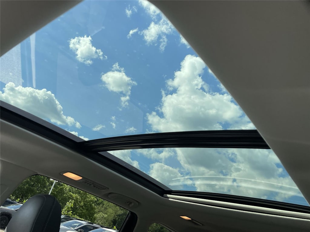 Thumbnail: 2022 Subaru Ascent - 22