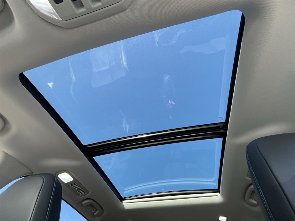 Thumbnail: 2022 Subaru Ascent - 21