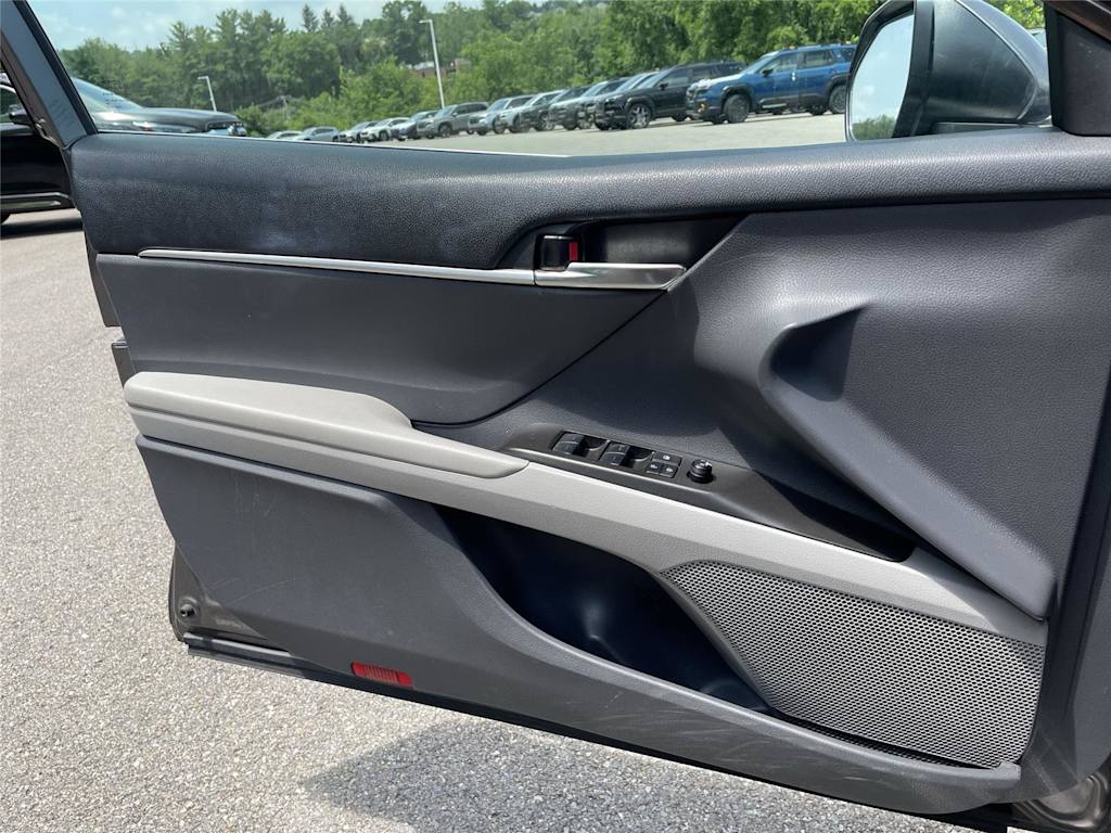 Thumbnail: 2023 Toyota Camry - 20