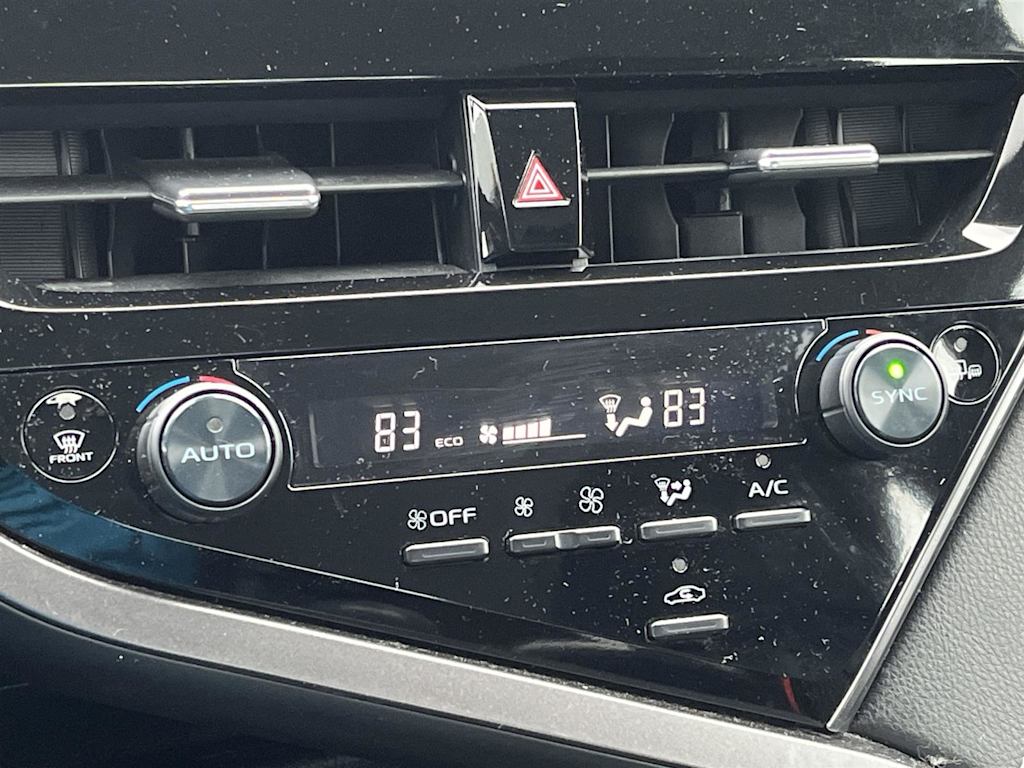 Thumbnail: 2023 Toyota Camry - 24