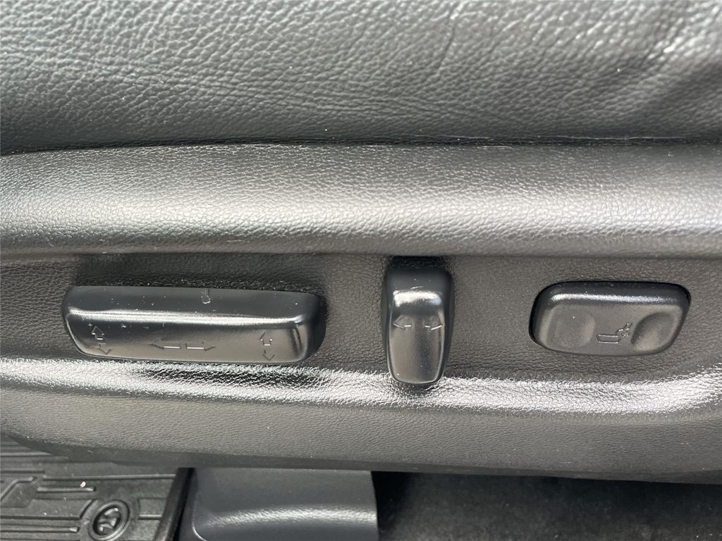 Thumbnail: 2021 Honda Pilot - 22