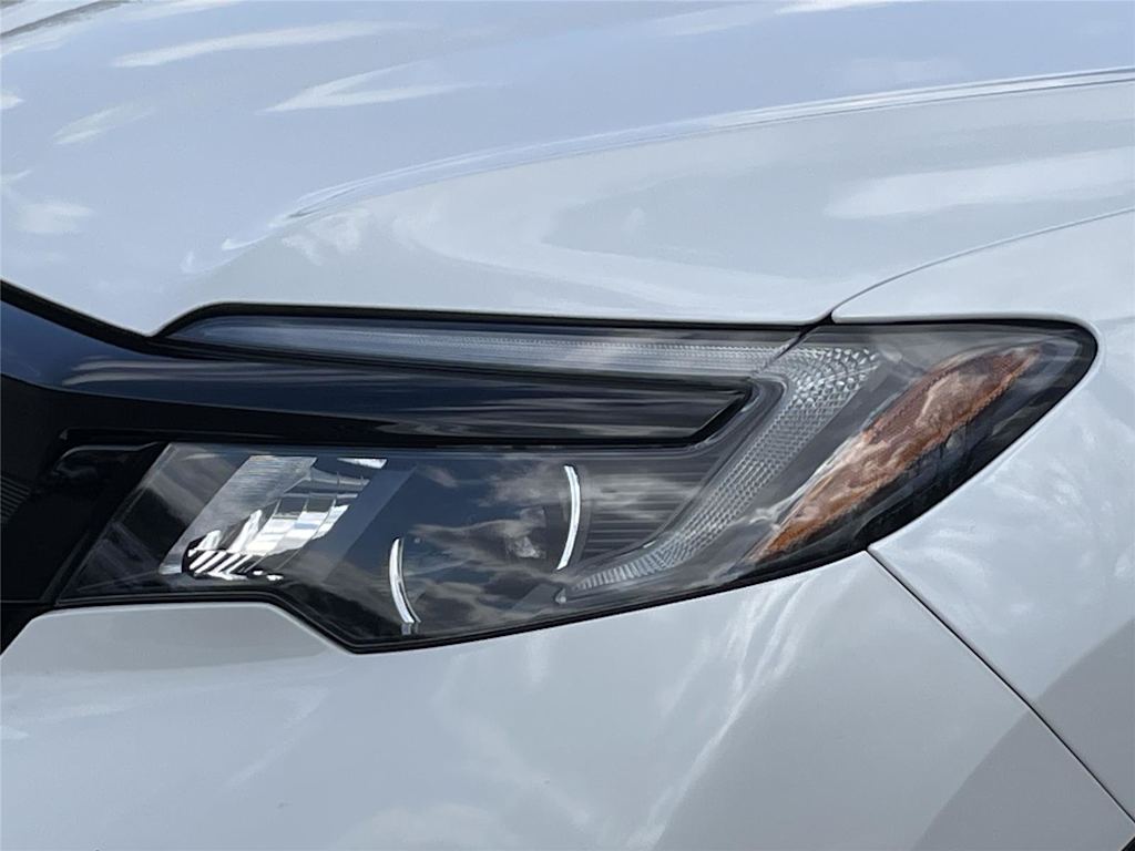 Thumbnail: 2021 Honda Pilot - 21