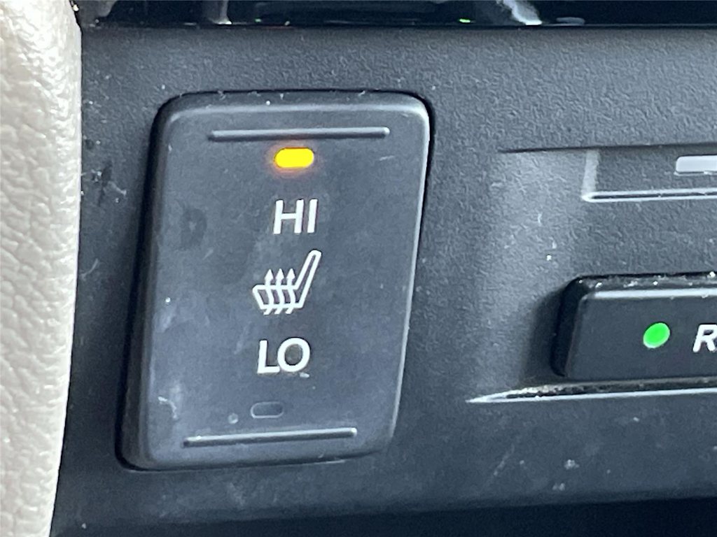 Thumbnail: 2016 Honda Pilot - 21