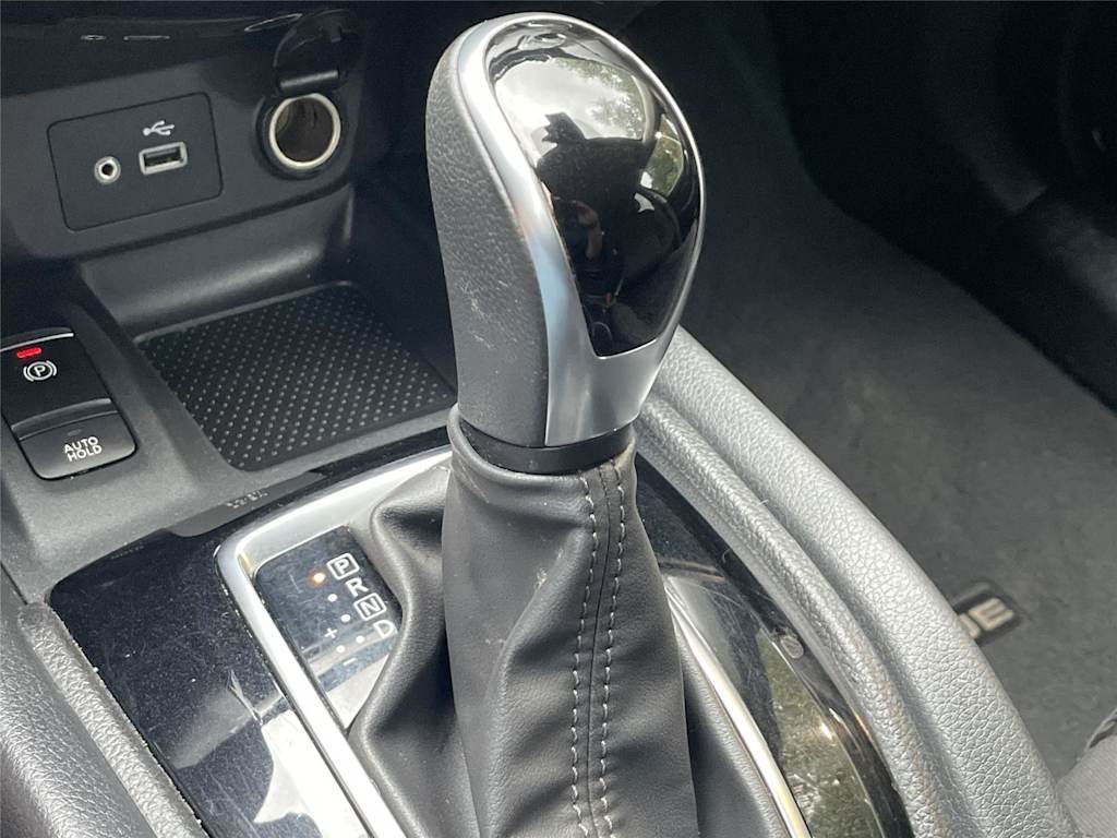 Thumbnail: 2019 Nissan Rogue - 14