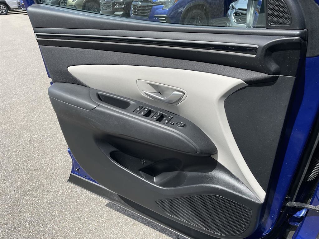 Thumbnail: 2023 Hyundai Tucson - 28