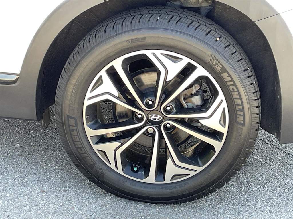 2020 Hyundai Santa Fe Limited 8