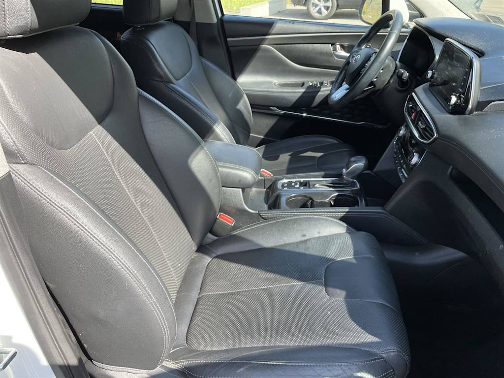 2020 Hyundai Santa Fe Limited 10