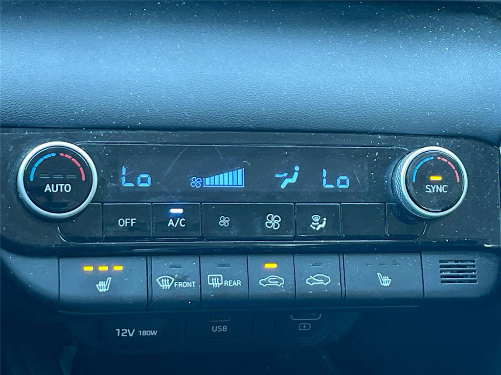 Thumbnail: 2021 Hyundai Elantra - 19