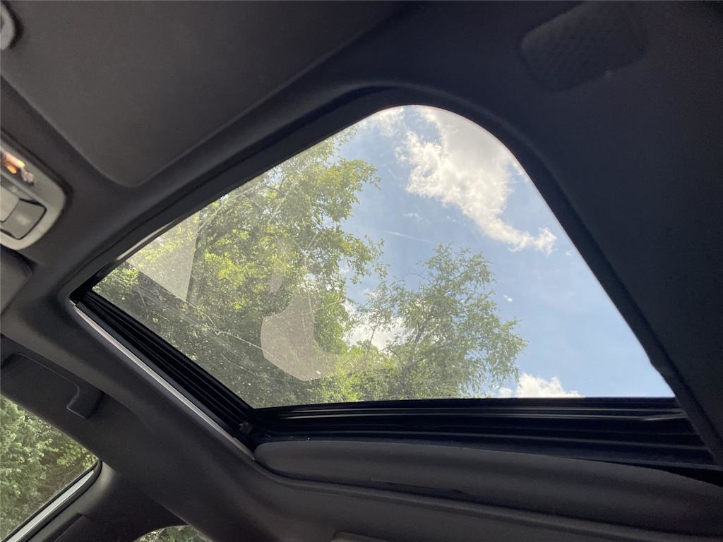 Thumbnail: 2021 Toyota Sienna - 15