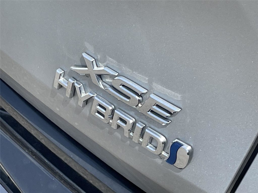 Thumbnail: 2021 Toyota Sienna - 5