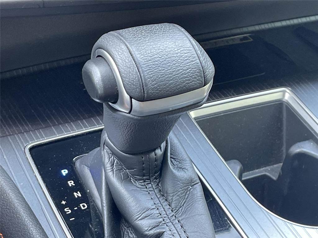 Thumbnail: 2021 Toyota Sienna - 9