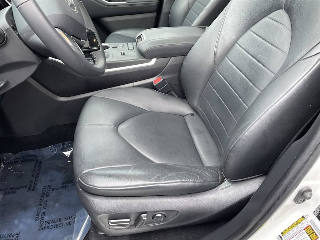 Thumbnail: 2020 Toyota Highlander - 9