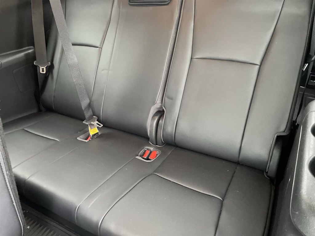 Thumbnail: 2020 Toyota Highlander - 24