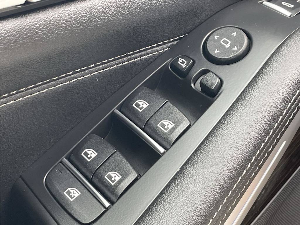 Thumbnail: 2023 BMW X5 - 29