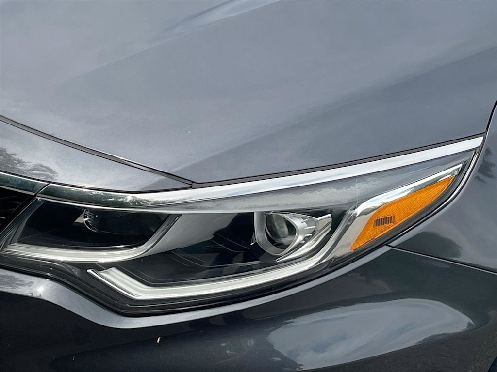 Thumbnail: 2019 Kia Optima - 14