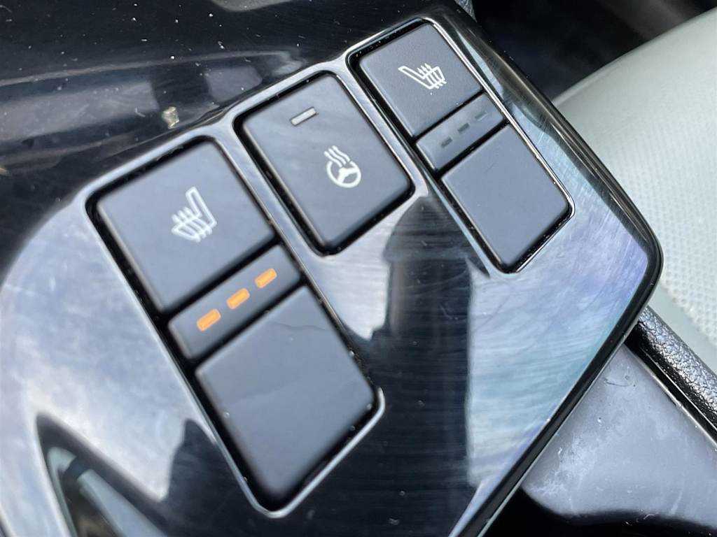 Thumbnail: 2023 Kia Sportage - 28