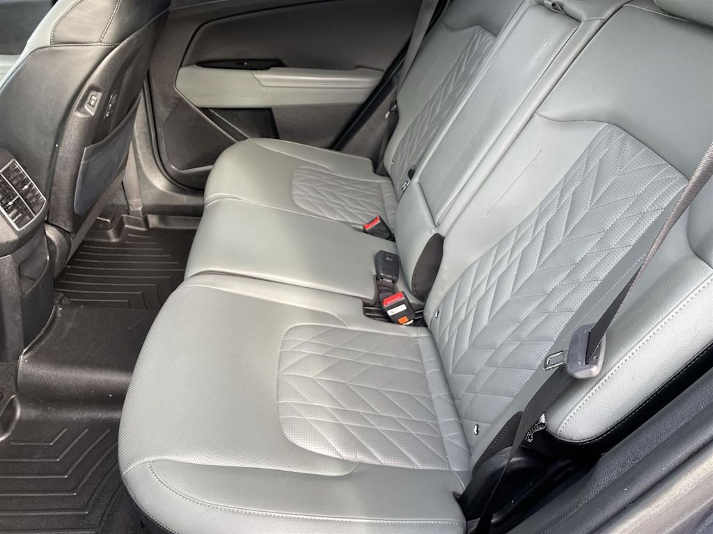 Thumbnail: 2023 Kia Sportage - 11